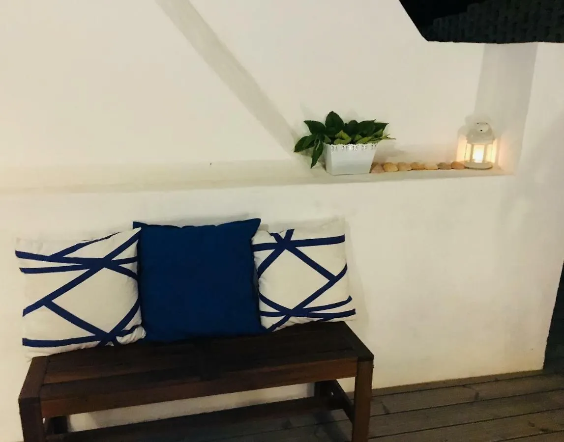 Mantagarden Villa Manta Rota 0*,