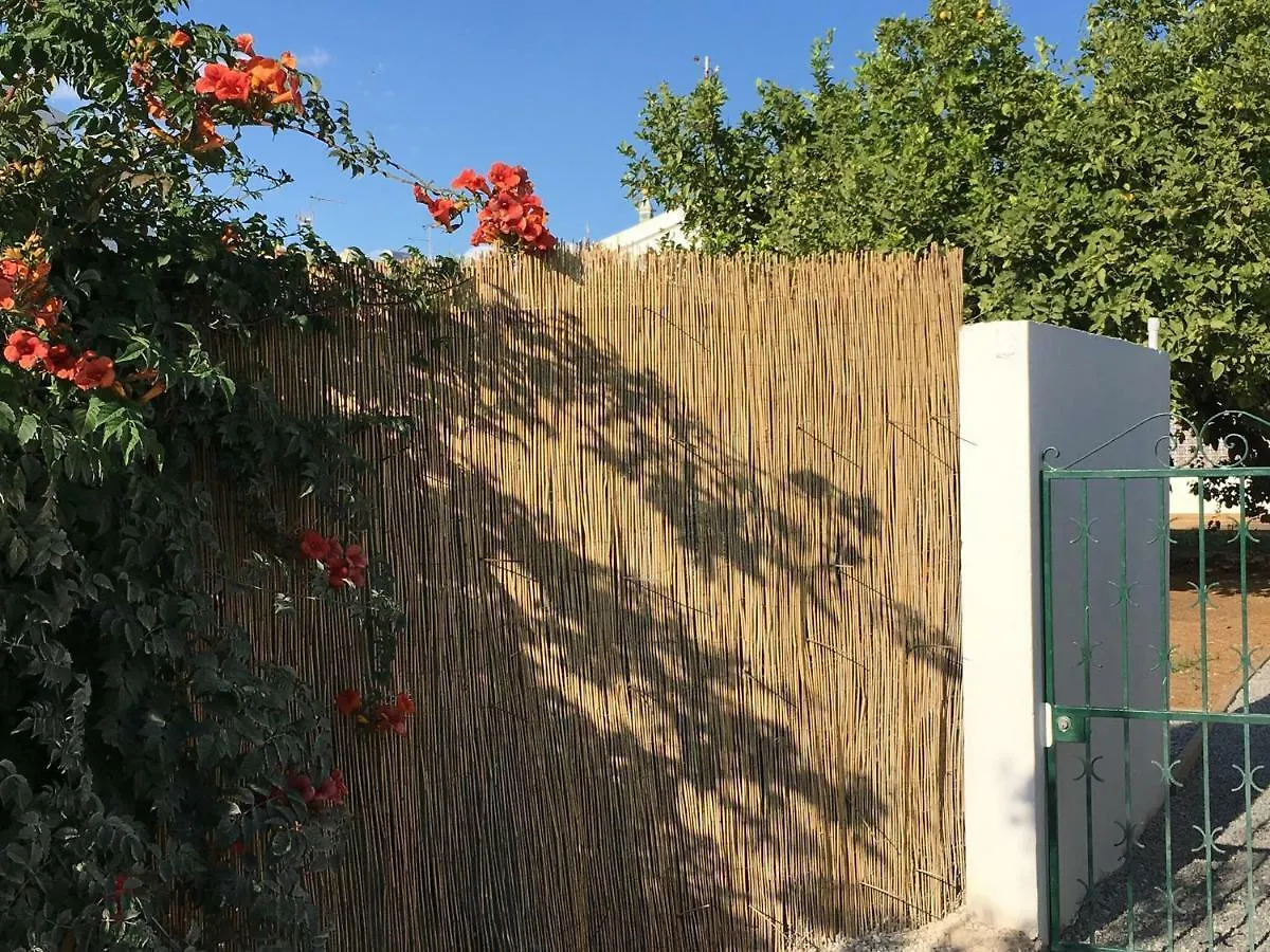 Mantagarden Villa Manta Rota 0*,